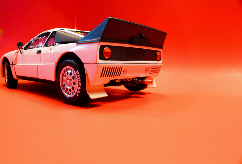Illustration for article titled Ricko 1:18 scale Ford RS200